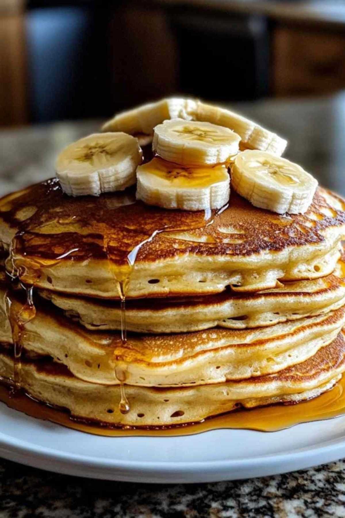 Préparation de la pâte à pancakes avec des bananes écrasées